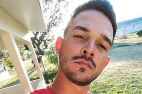 Rapaz teve uma das Pernas Arrancada em acidente entre Carro e Moto.
