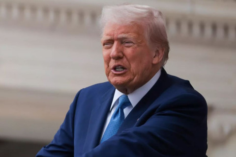 Corte suspende decisão da Justiça dos EUA de bloquear  tarifas de Trump